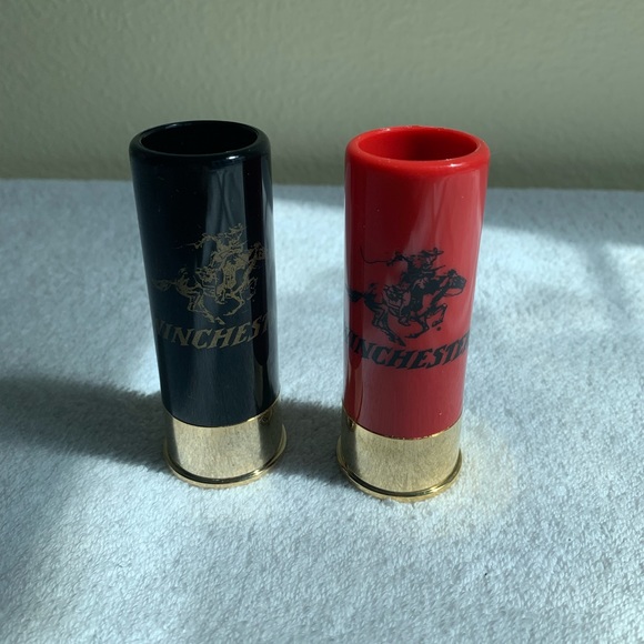 brass bases Party Supplies Pair Of Winchester 2ga Plastic Shotgun